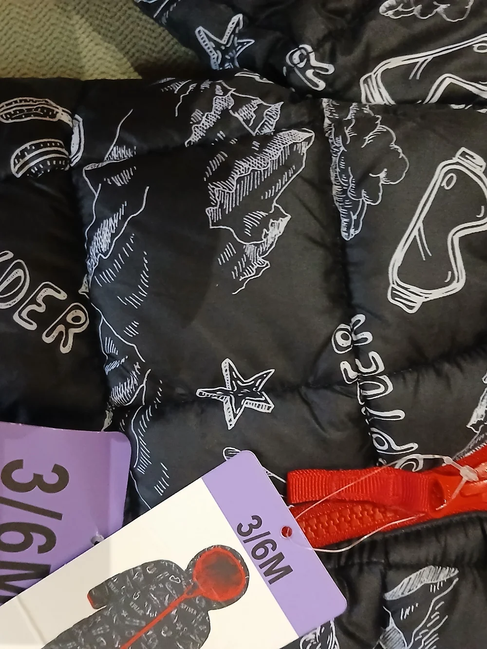 Spyder Black and Red Infant Snowsuit NWT White Graphics Red Fleece Lining 3-6 M